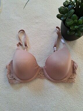 Ellen Tracy Soft Beige Bra Women's Size 34C Underwire Neutral Lace Detail NWOT